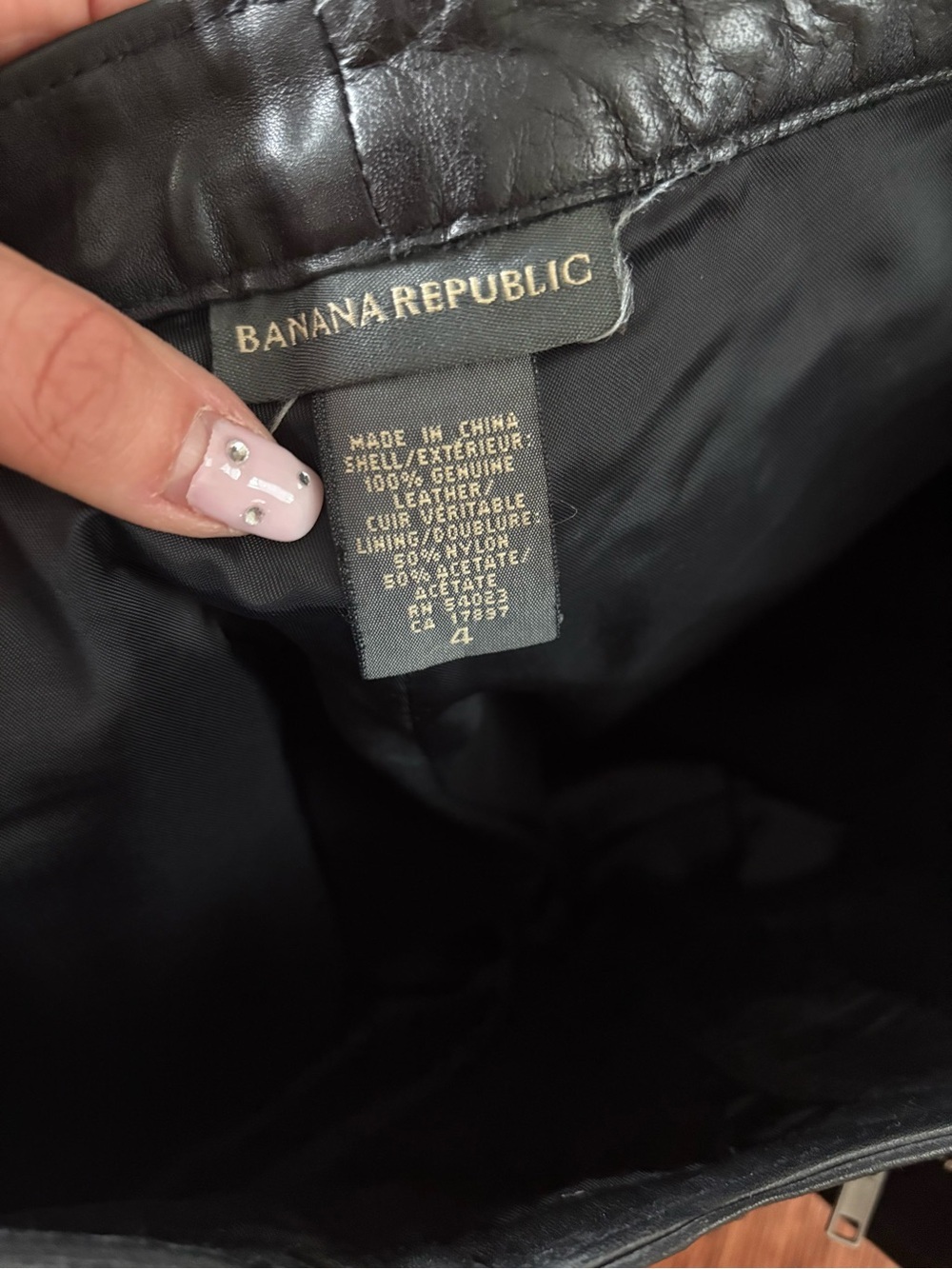 Banana republic 100% leather pants - Picture 3 of 3